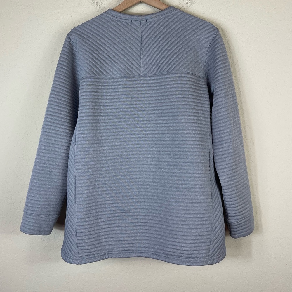 L.L. Bean Airlight Knit Pullover Top in Grey Size Large - Picture 5 of 6